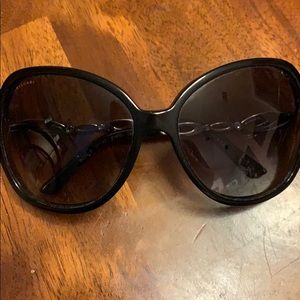 Bvlgari Sunglasses with Case and cleaning cloth